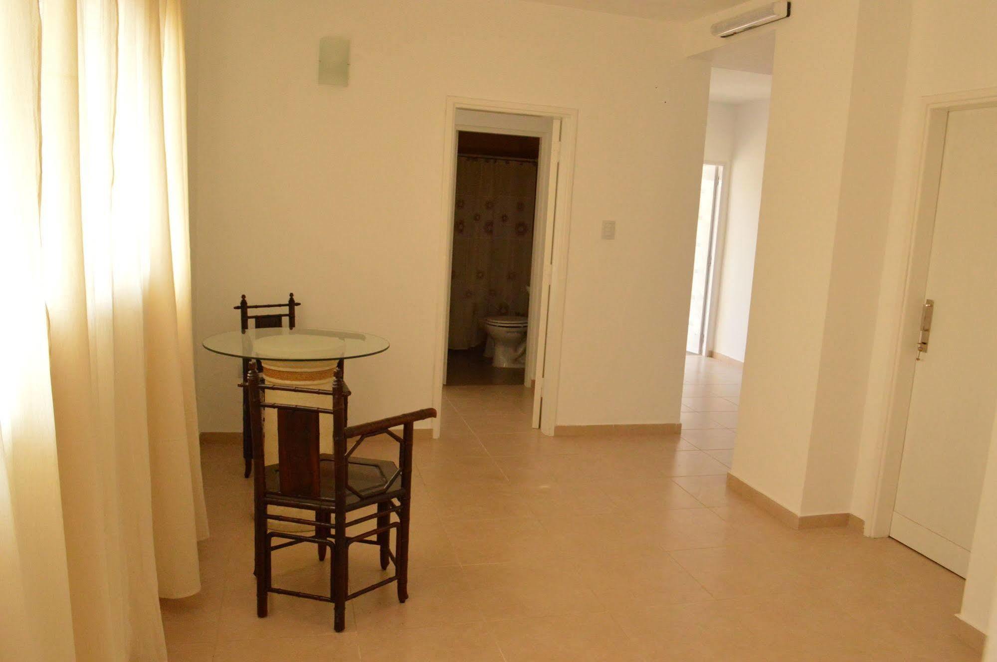 Hotel Faro del Parque Cordova Esterno foto